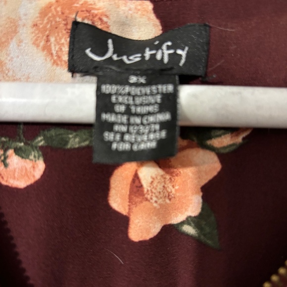Justify 3x blouse - Picture 2 of 3
